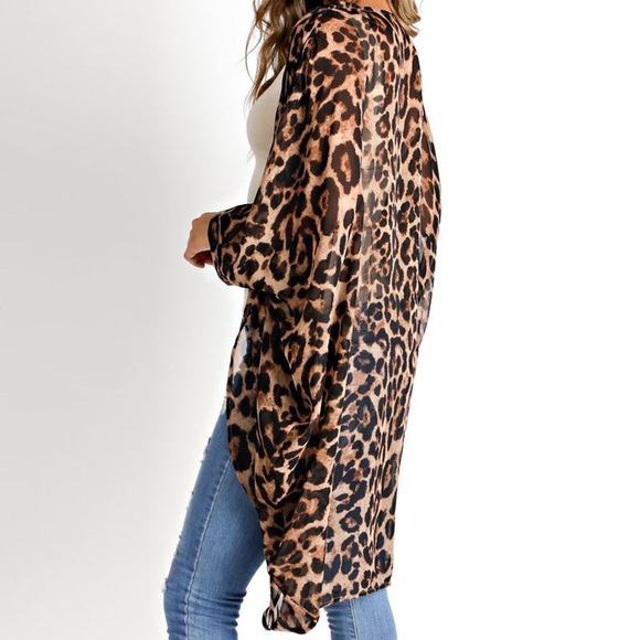 LAST ONE • Leopard Animal Print Beach Cover Kimono - Picture 3 of 7